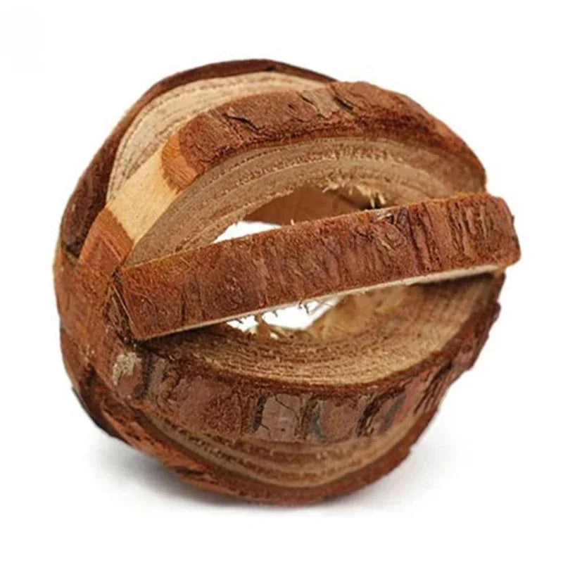 Kleintier-Kauspielzeug aus Naturholz